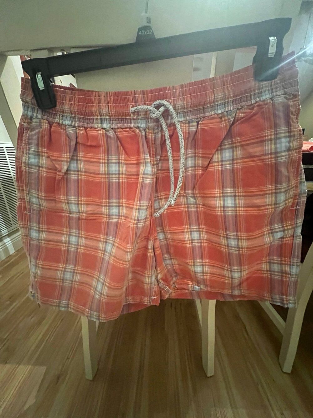 Vilebrequin men’s shorts - Picture 3 of 5
